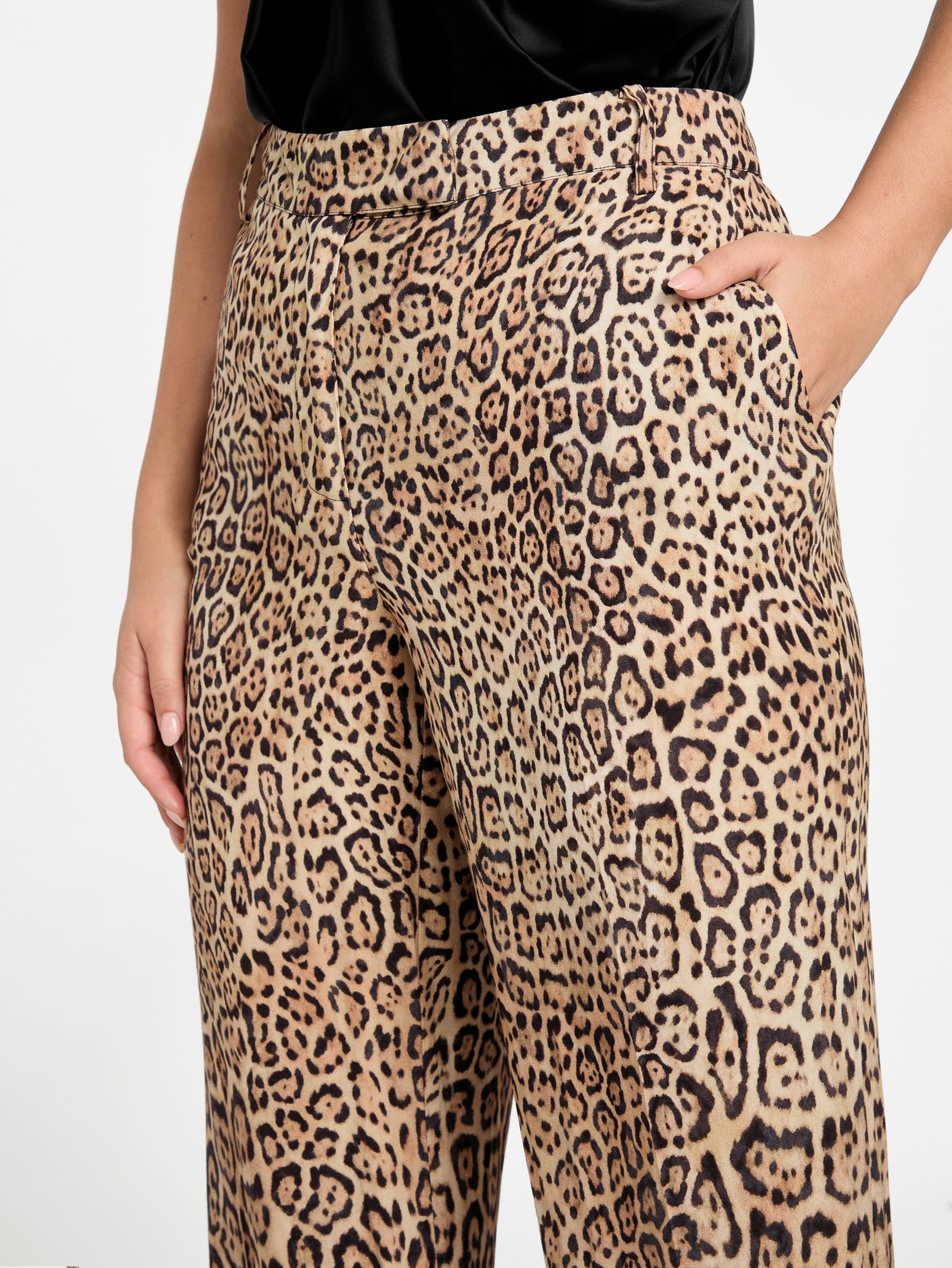 Calça Amy de cetim estampado