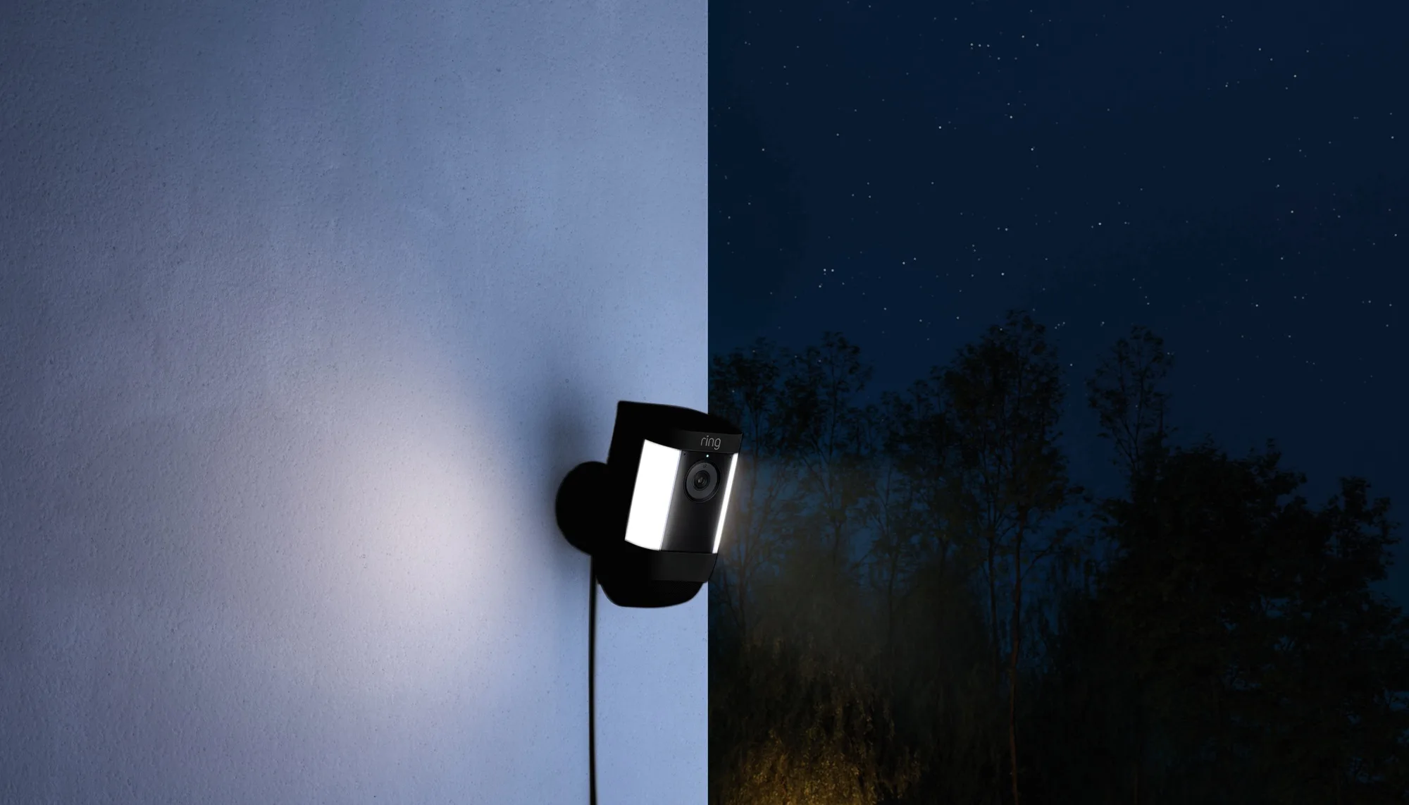 Ring Spotlight Cam Pro Plug-in Noir Caméra de surveillance