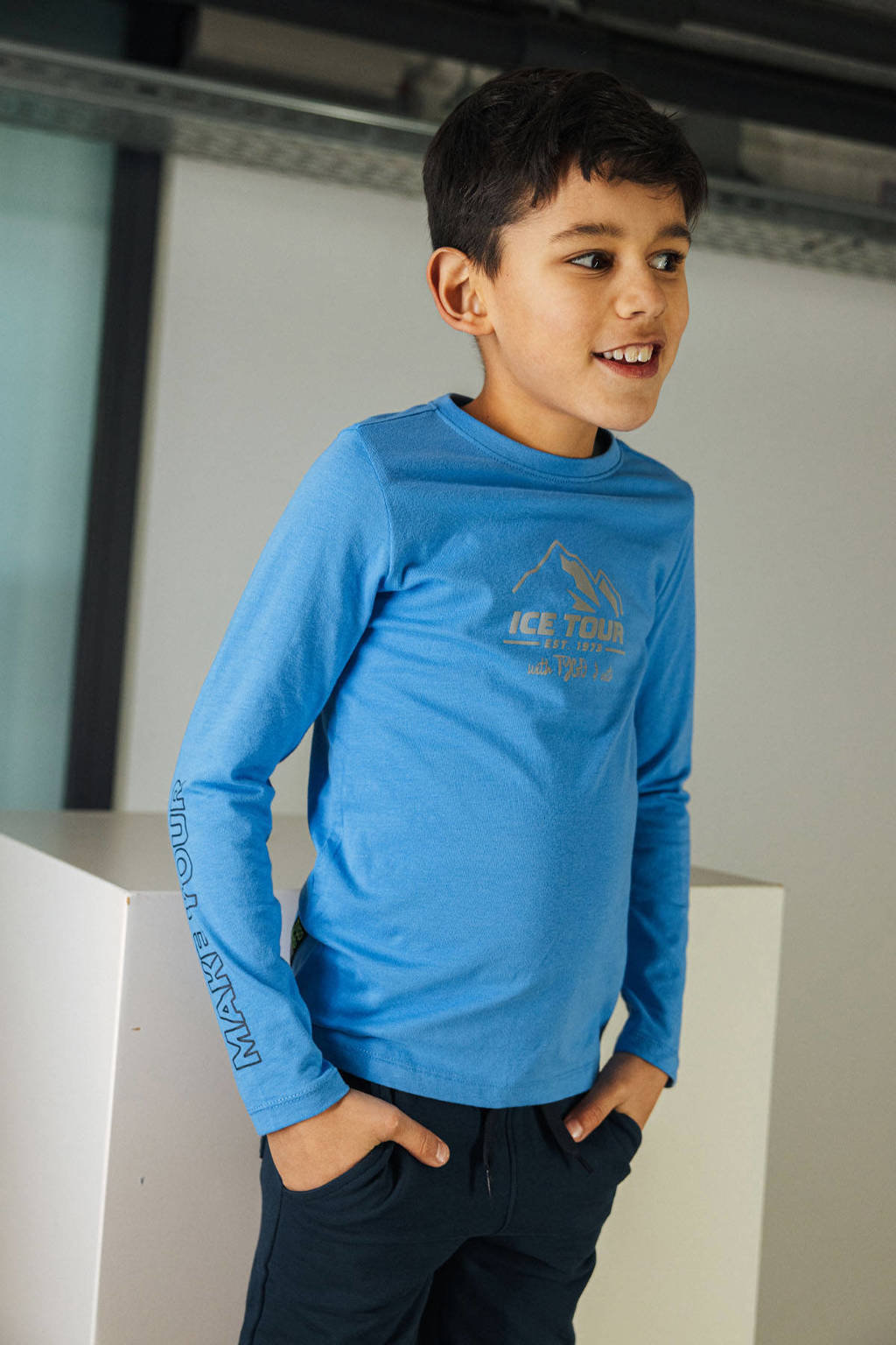 TYGO & vito longsleeve Mel met printopdruk helderblauw