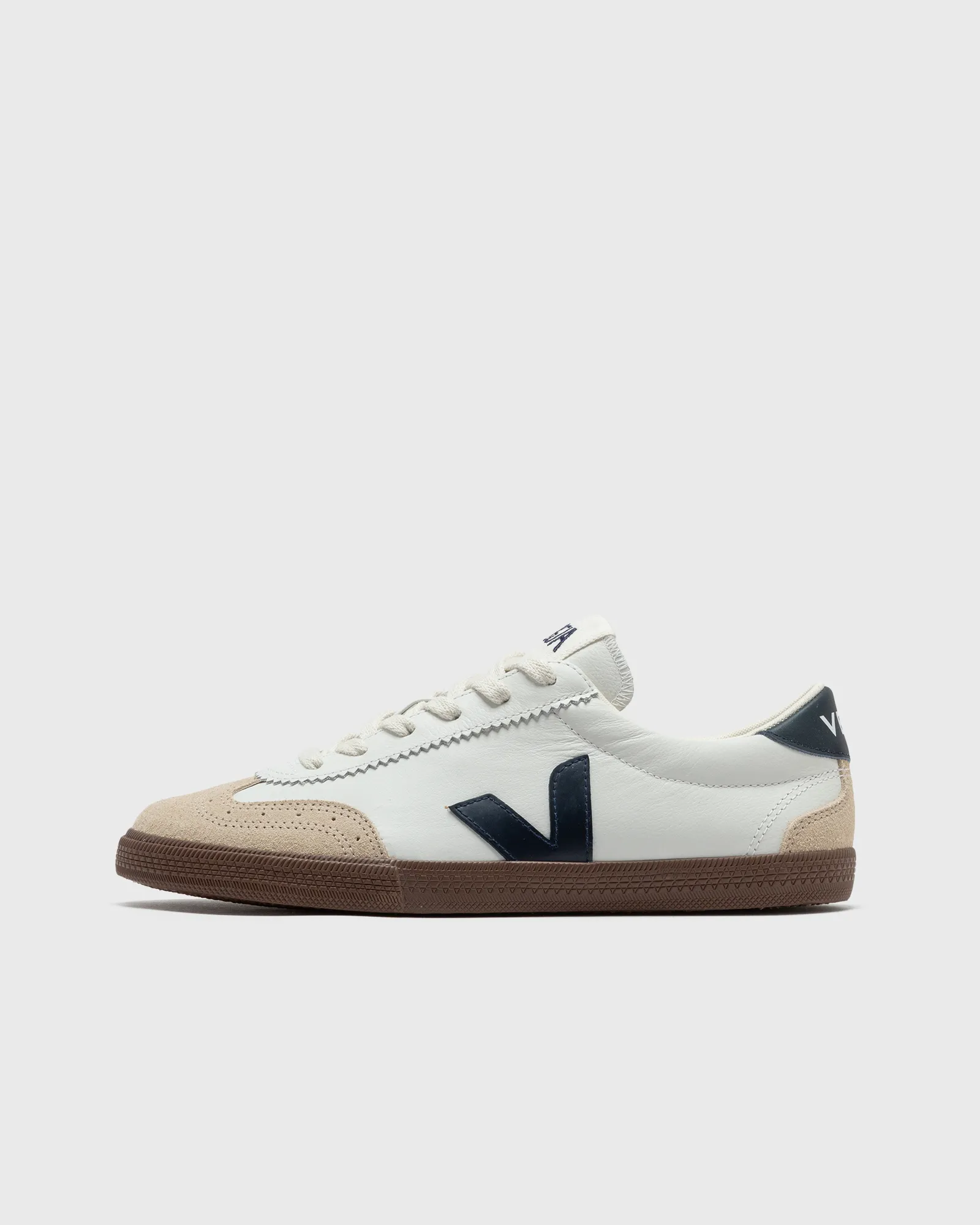 Veja VOLLEY O.T. LEATH