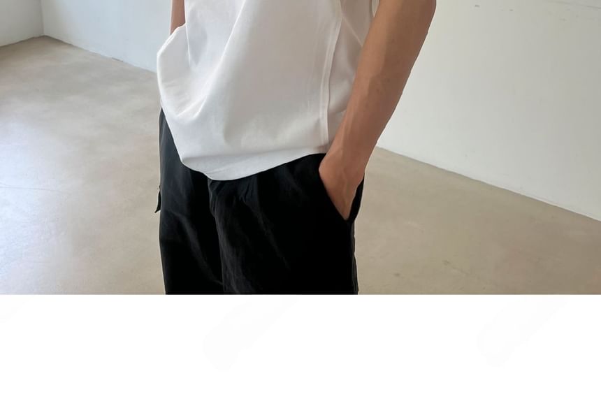 SeoulPop - Mouwloze effen top