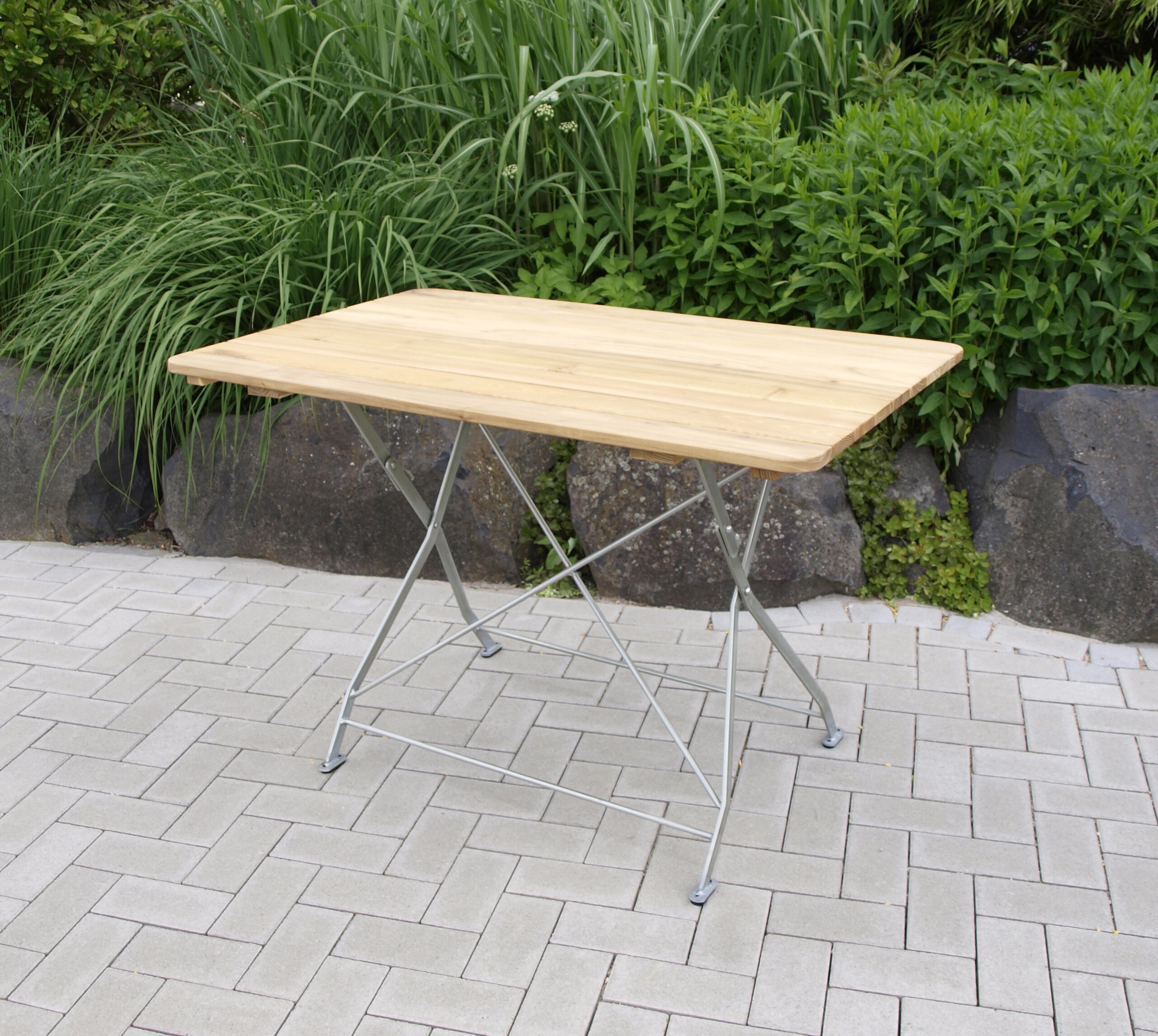 DEGAMO Klapptisch BAD TÖLZ 70x110cm rechteckig, Flachstahl verzinkt + Robinie