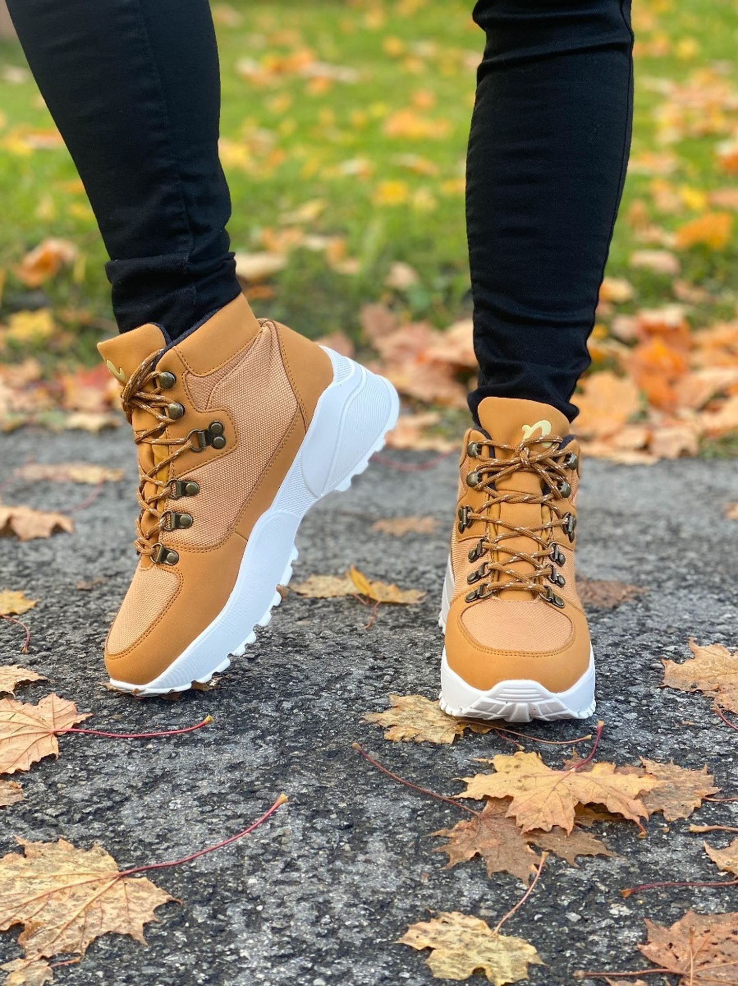 Chunky Hiker