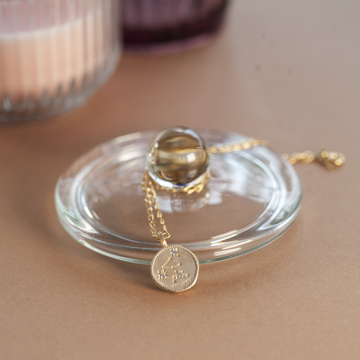 Pendentif plaqué or mat constellation zodiaque verseau zirconias