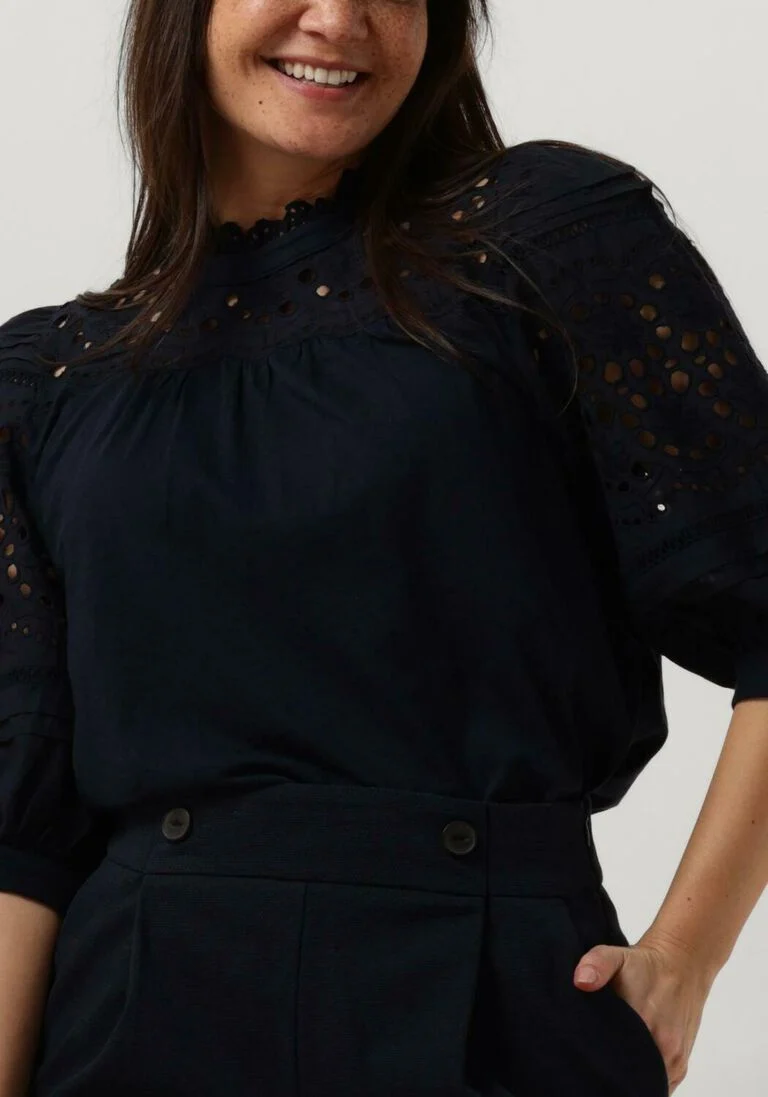 RUBY TUESDAY donkerblauwe ruby tuesday top salina half sleeves blouse with ruffle neck and embro details