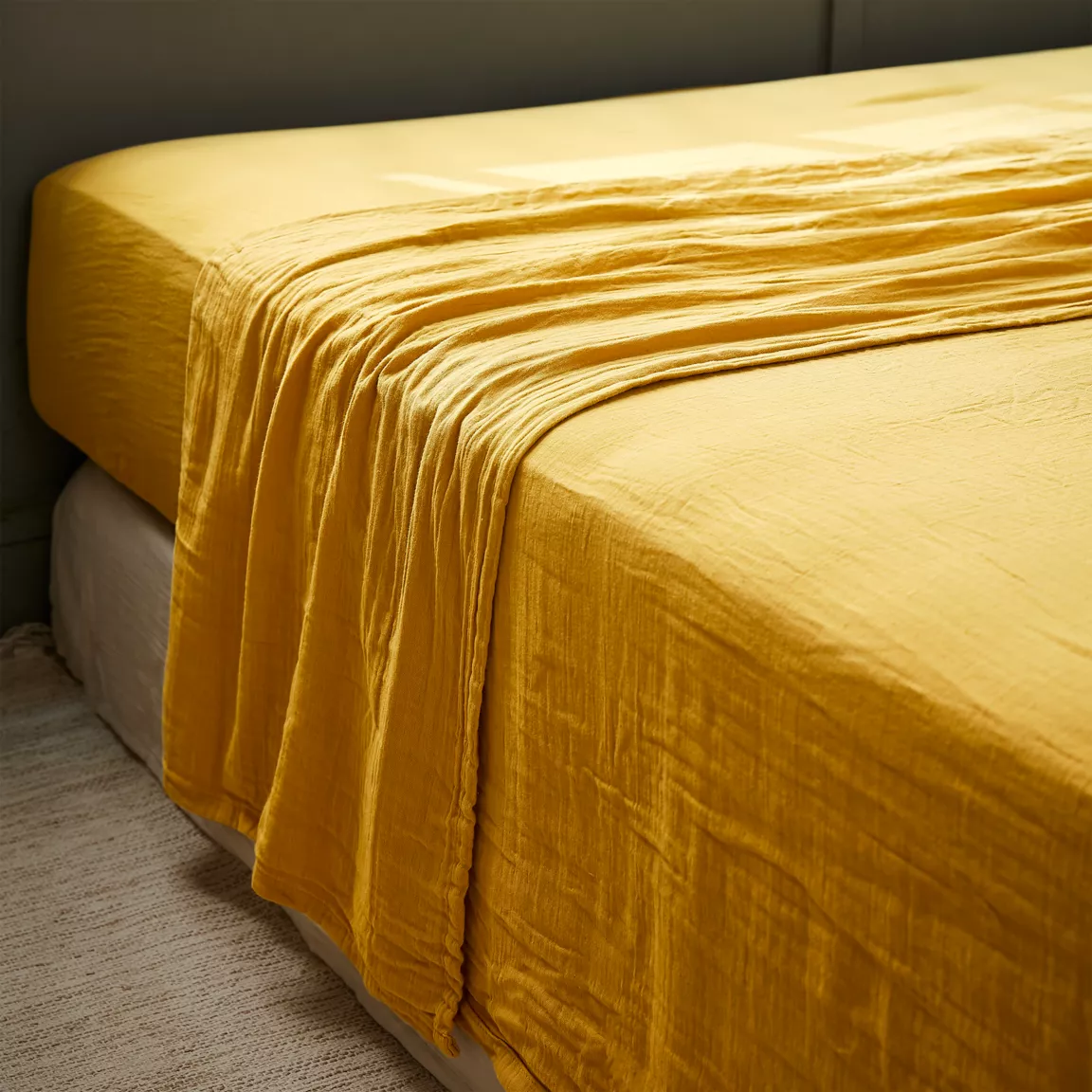 Drap plat gaze de coton (270 x 300 cm) Gaïa Jaune safran