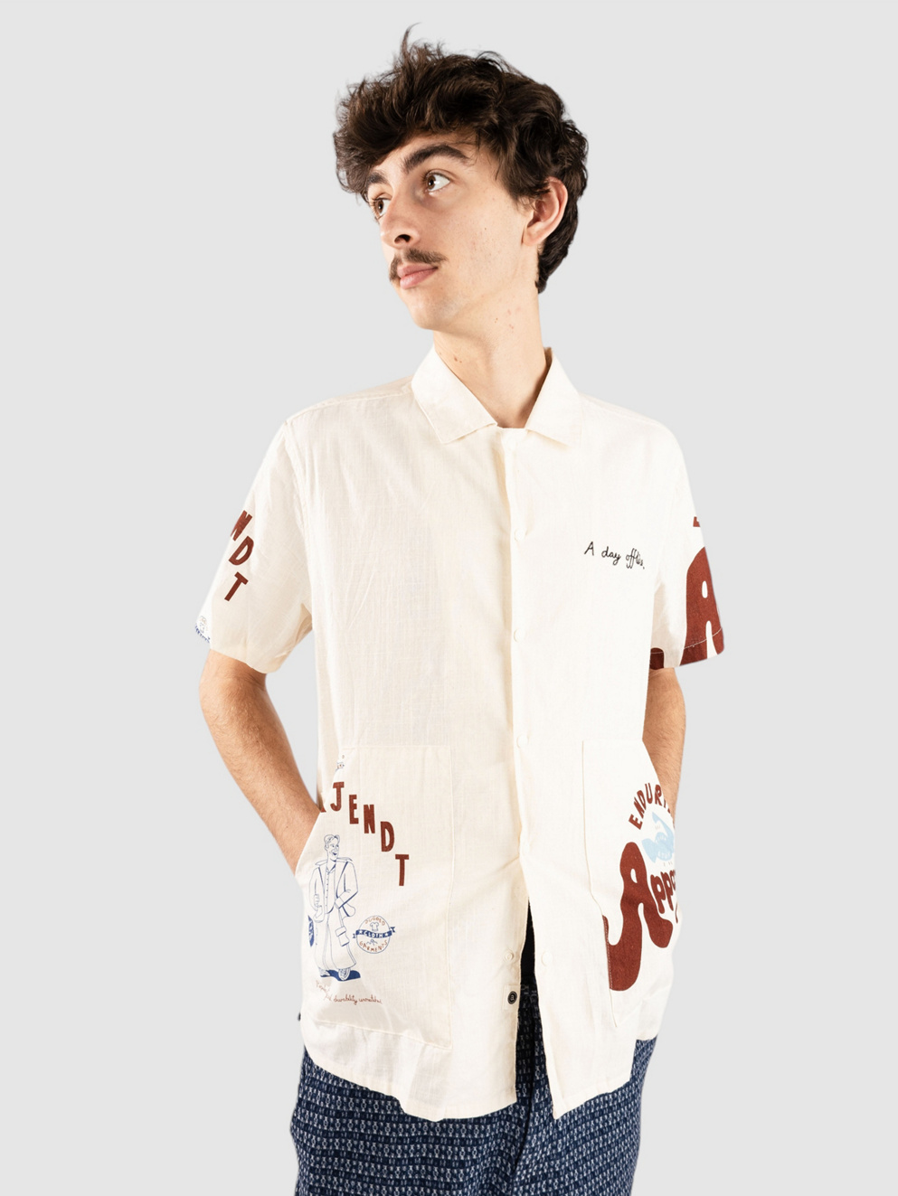 Anerkjendt Akkurt Print Shirt tofu
