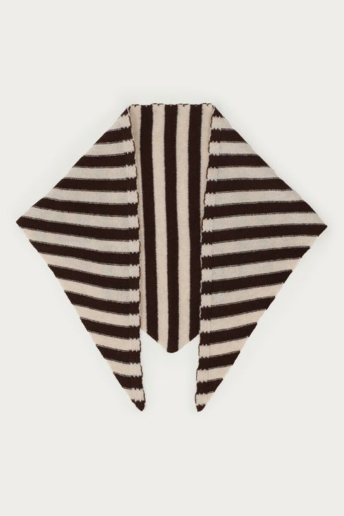 Bruin-wit gestreepte triangle sjaal