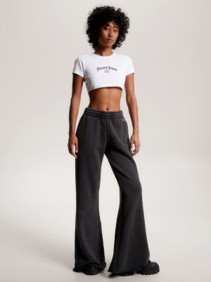 Camiseta cropped com logo