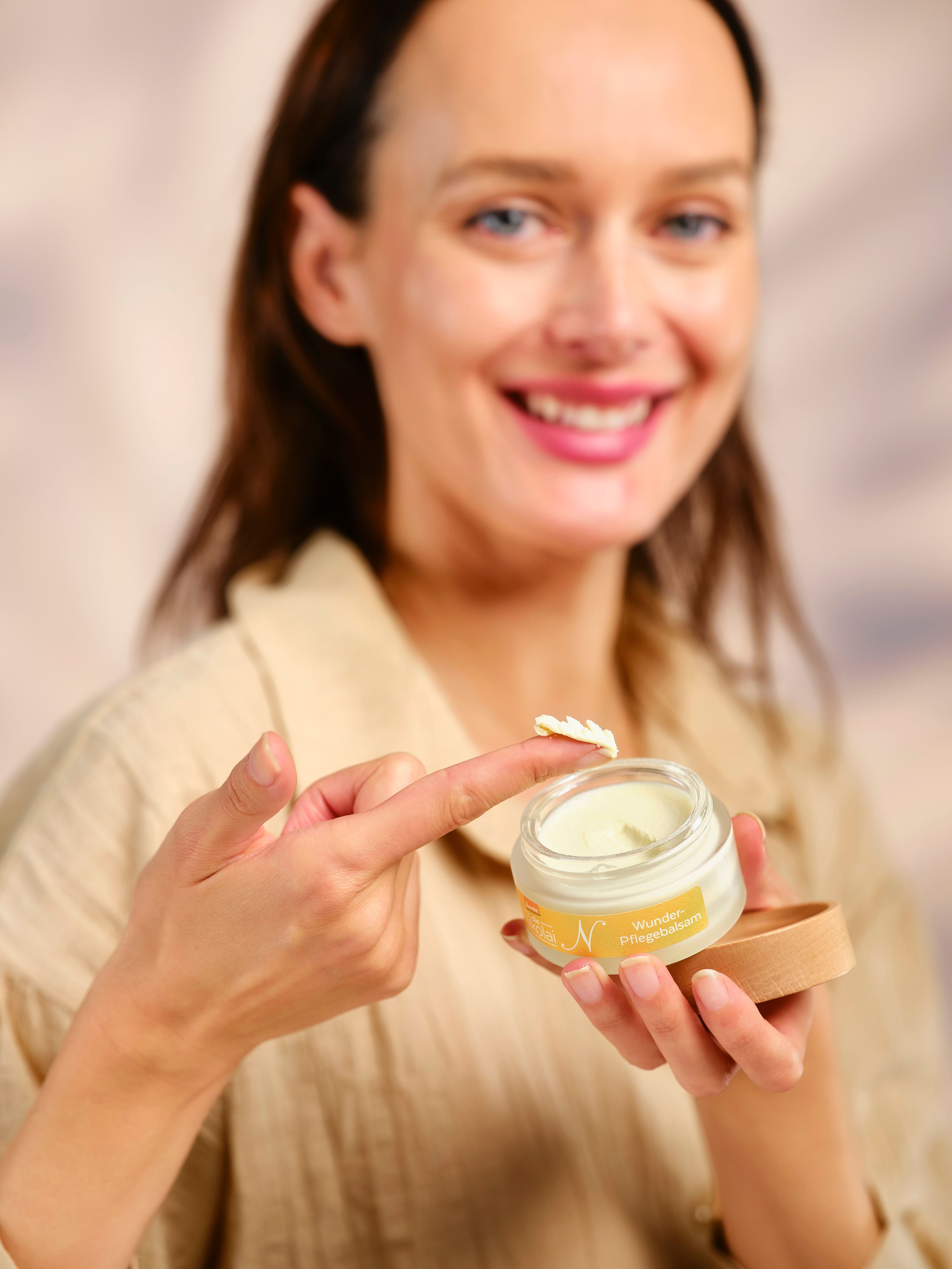 Wunder-Pflegebalsam mit Safran