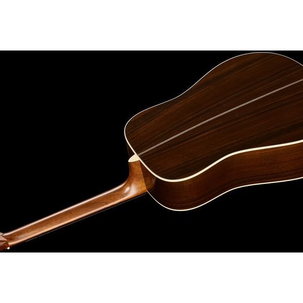 Martin Guitar HD-28