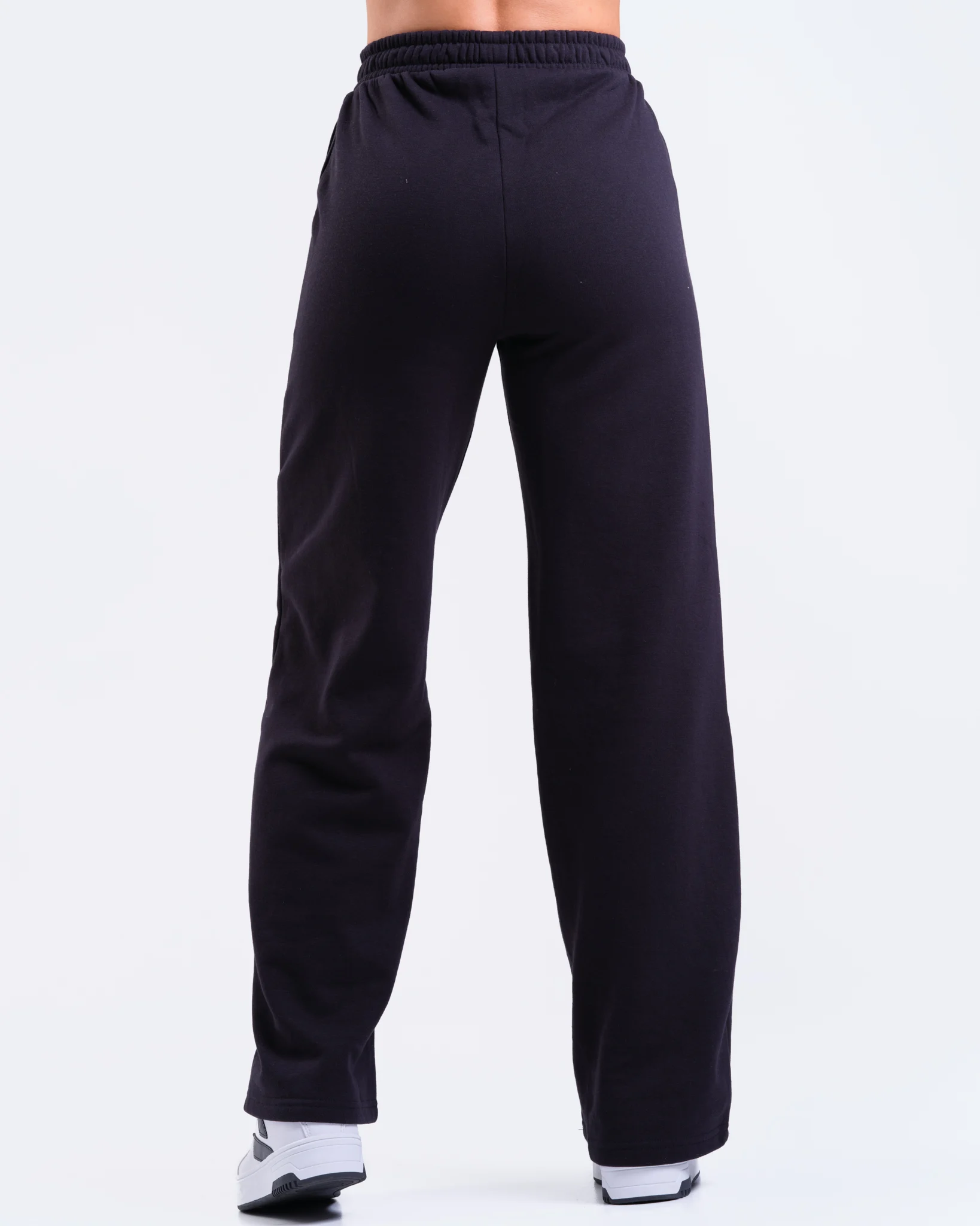 LEVITY Movement Relaxed Soft Pants Black