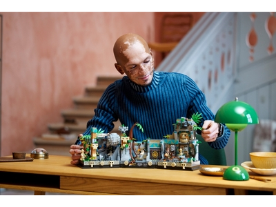 LEGO Tempel van het Gouden Beeld (77015)