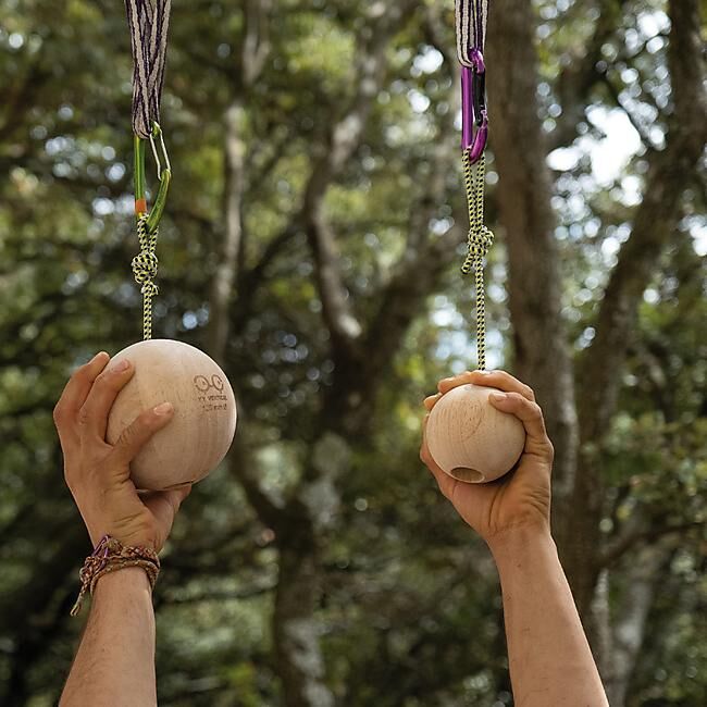 YY VERTICAL - AGRES MOBILE CLIMBING BALLS
