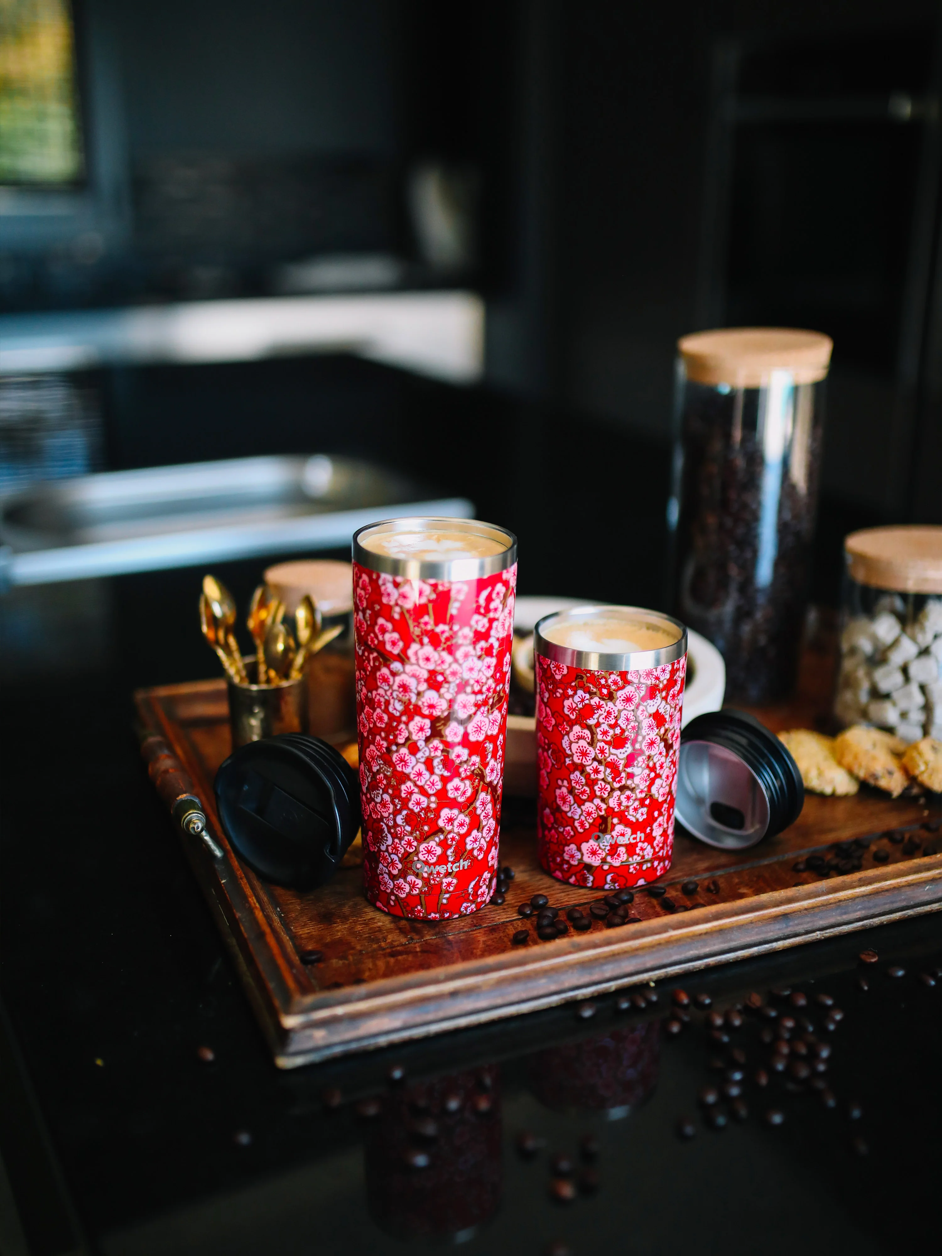Travel Mug Isotherme Flowers Rouge - Qwetch