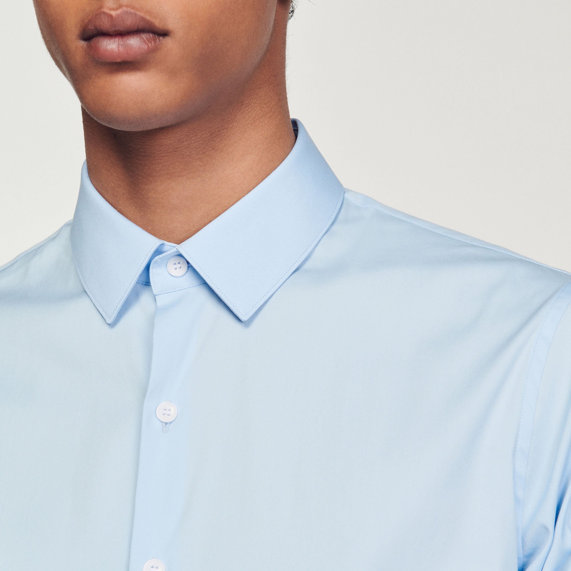 Chemise ajustee en coton stretch