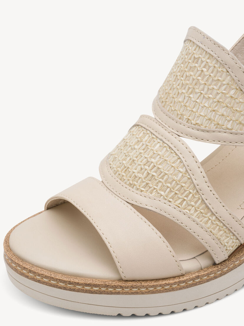 Sandaaltje - beige