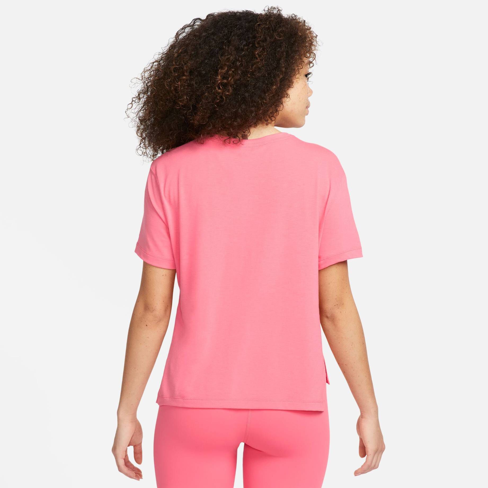 Nike| Damen T-Shirt YOGA Loose Fit