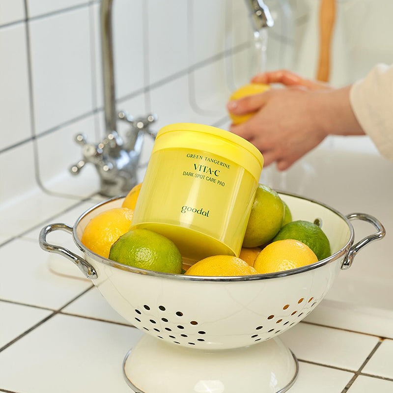 Green Tangerine Vita C Dark Spot Care Pad