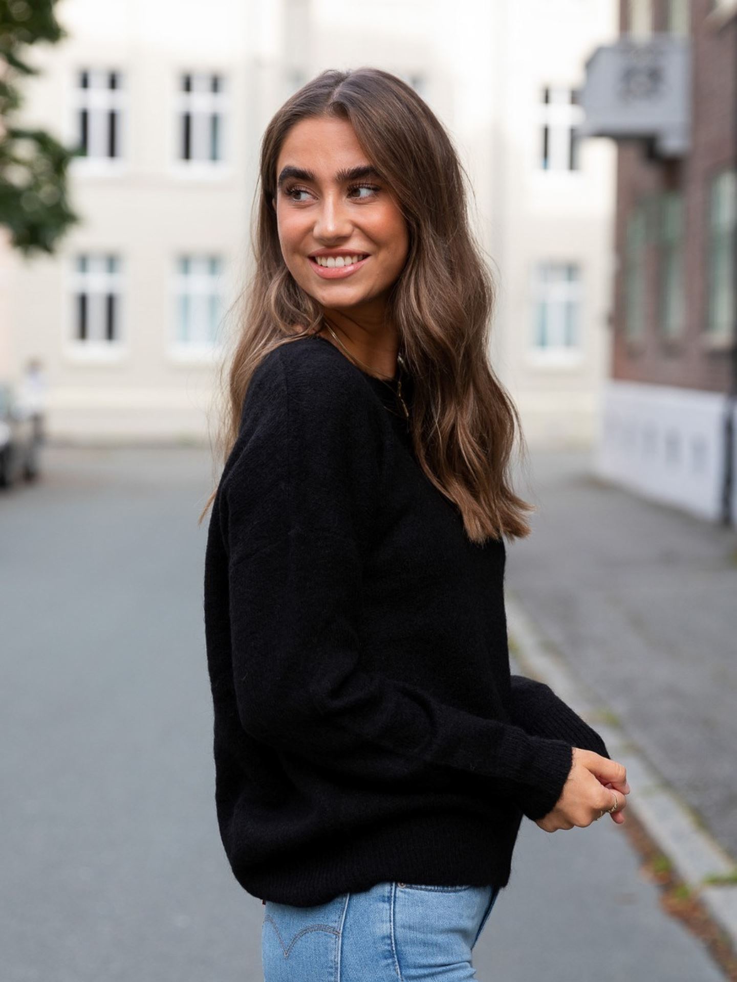 Femme Mohair O-Neck Pullover