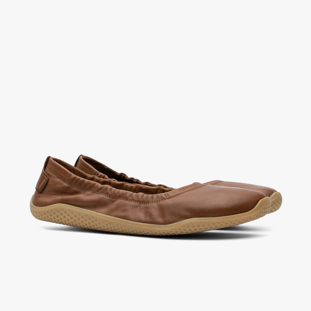 Asana Yin Ballerina Leather Womens