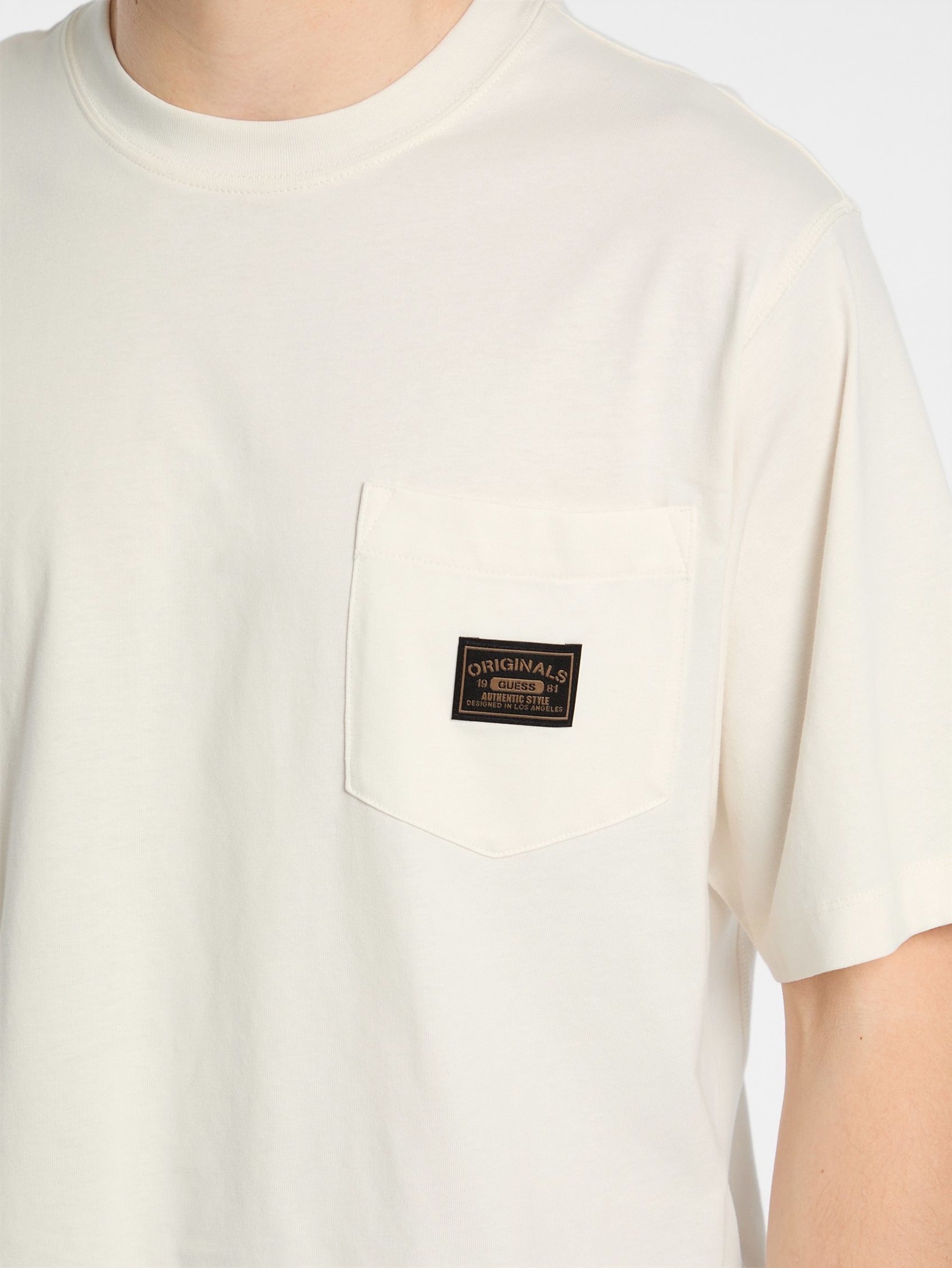 Camiseta GUESS Originals Eco Boxy Pocket