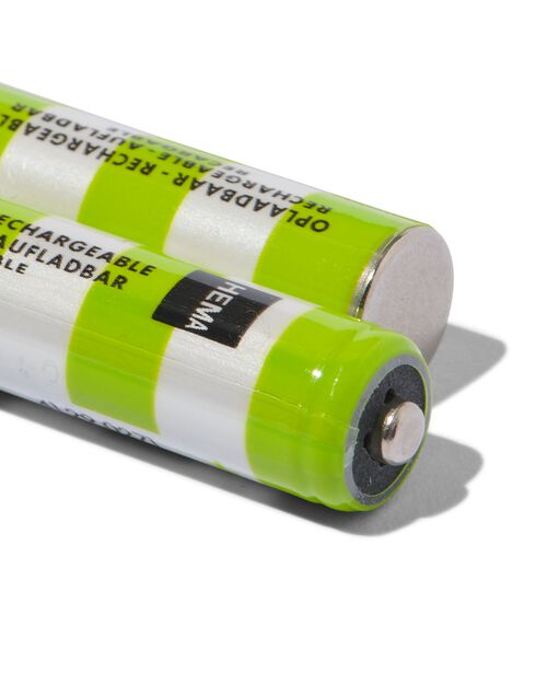 4 piles AAA 800mAh rechargeables
