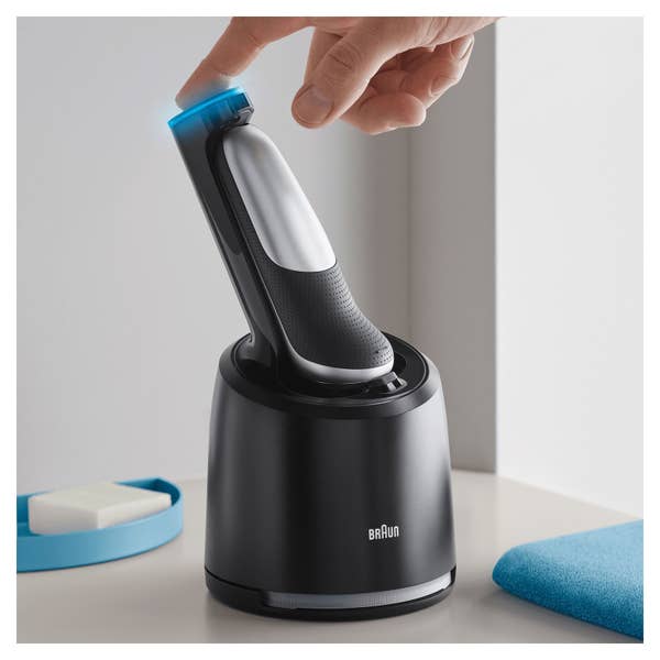 Braun 4-in-1 SmartCare Center Reinigungsstation für Series 5, 6 und 7 Elektrorasierer