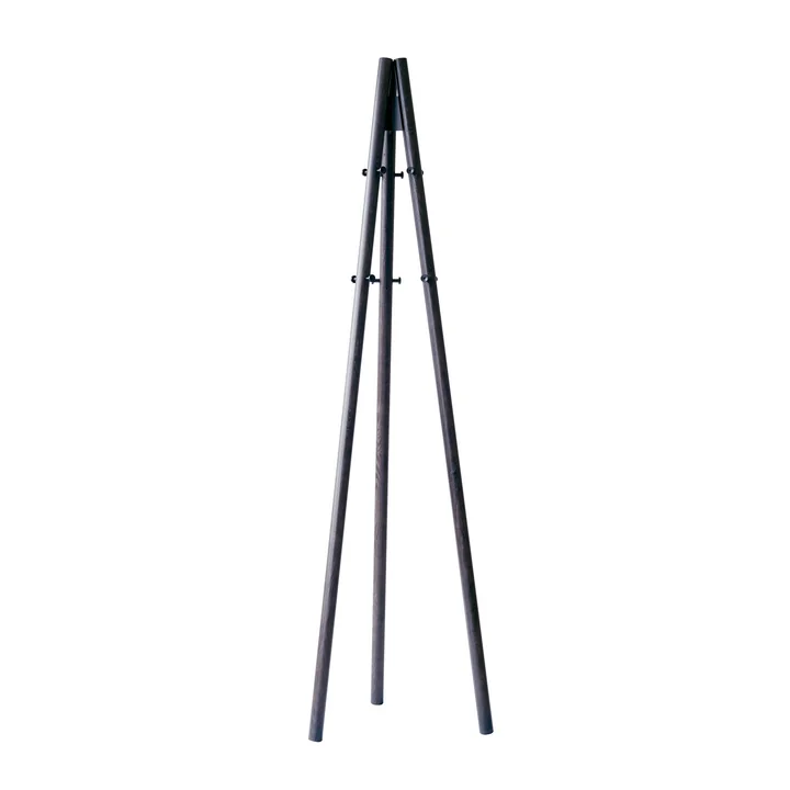 Artek - Kiila Kleiderständer, Esche natur / schwarz