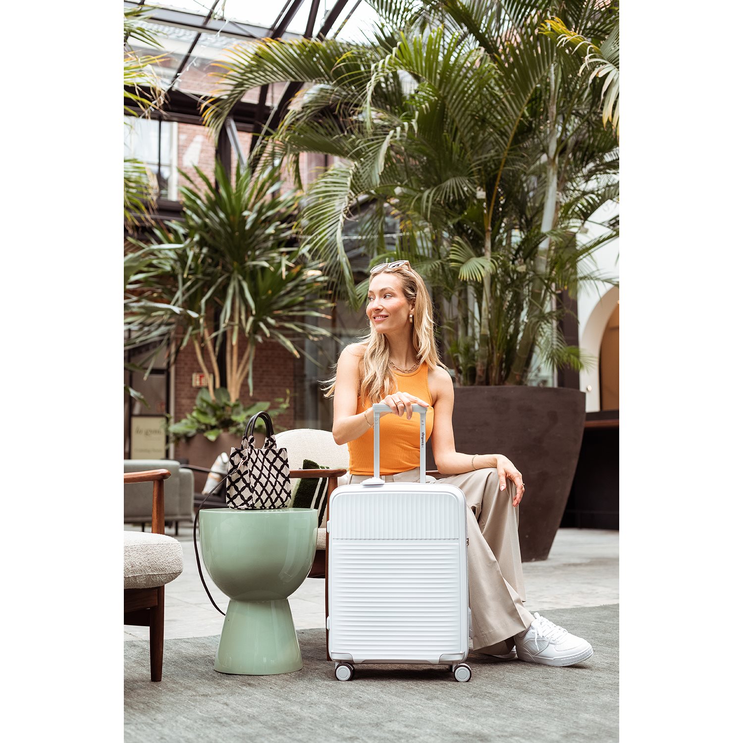 Travelbags The Lina Trolley S white
