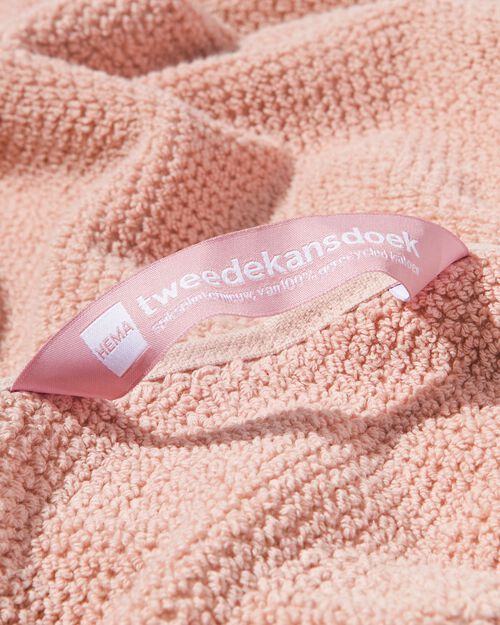 serviette de bain 2ème vie coton recyclé rose clair