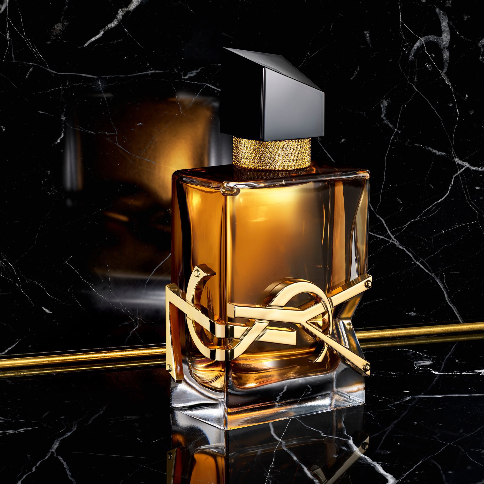 Libre Eau De Parfum Intense  LAVANDE ET FLEUR D’ORANGER