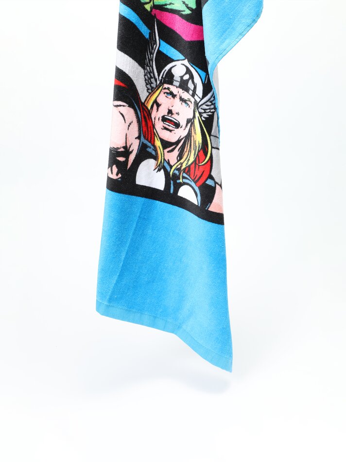 Toalha estampada dos Vingadores - Vários modelos