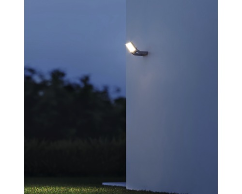 Steinel LED sensor wandspot 18,6W 2050 lm 3000K 19,5x22,9 XLED One S antraciet