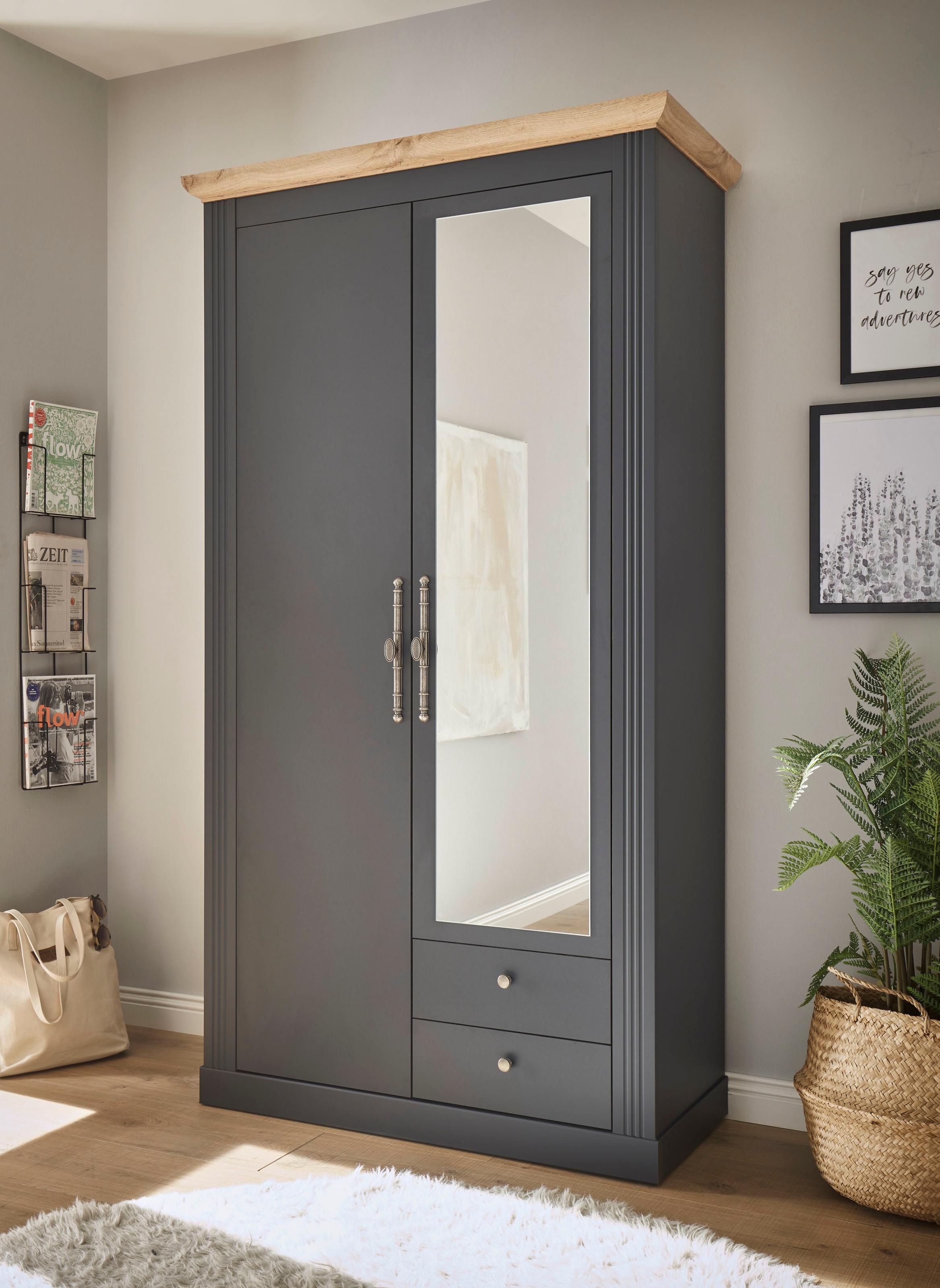 Home affaire Garderobenschrank »WESTMINSTER BESTSELLER!« Breite ca. 108 cm,  im romantischen Landhausstil