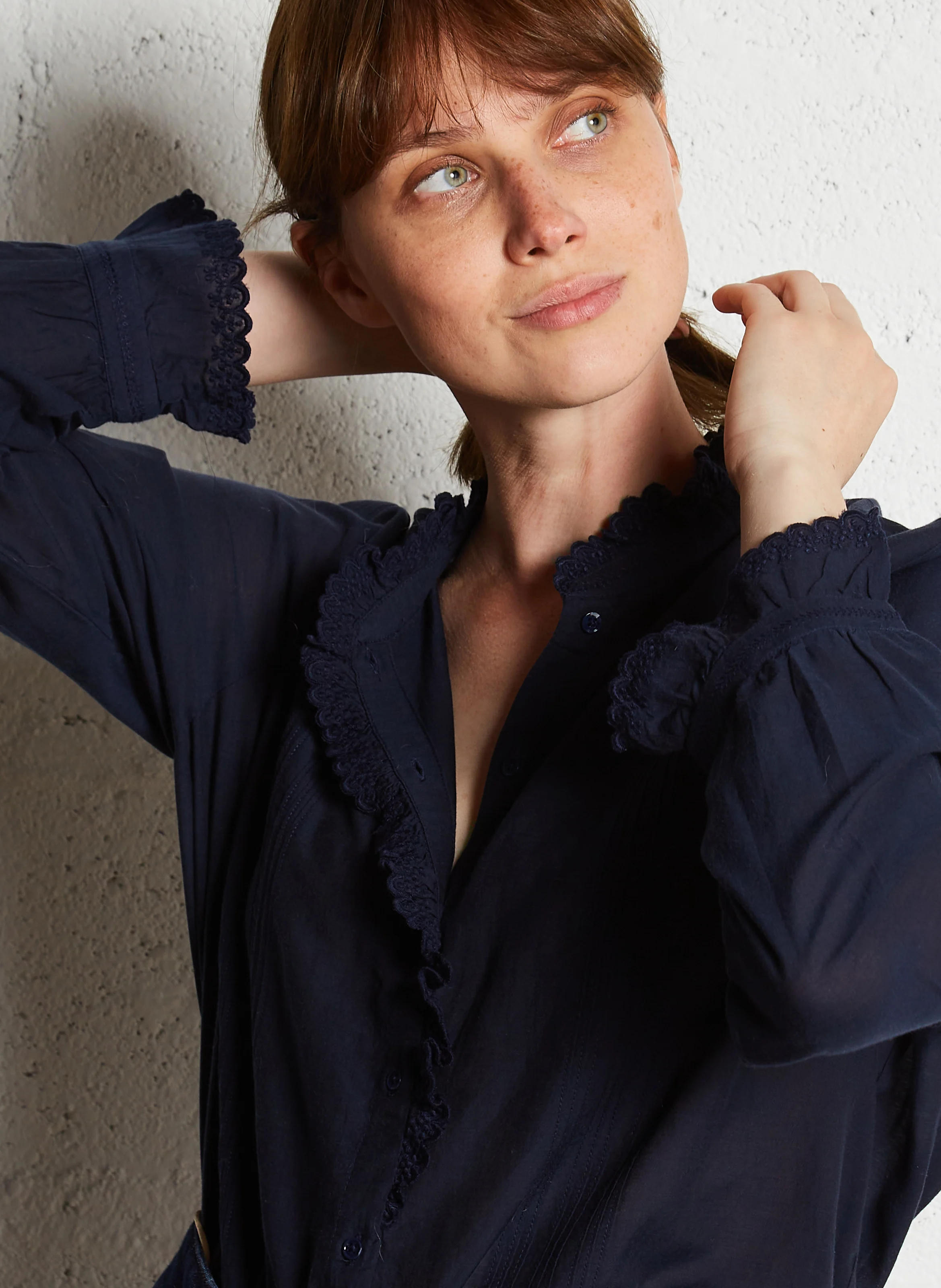 ETHEL - Blouse droite brodée en coton mélangée | Bleu