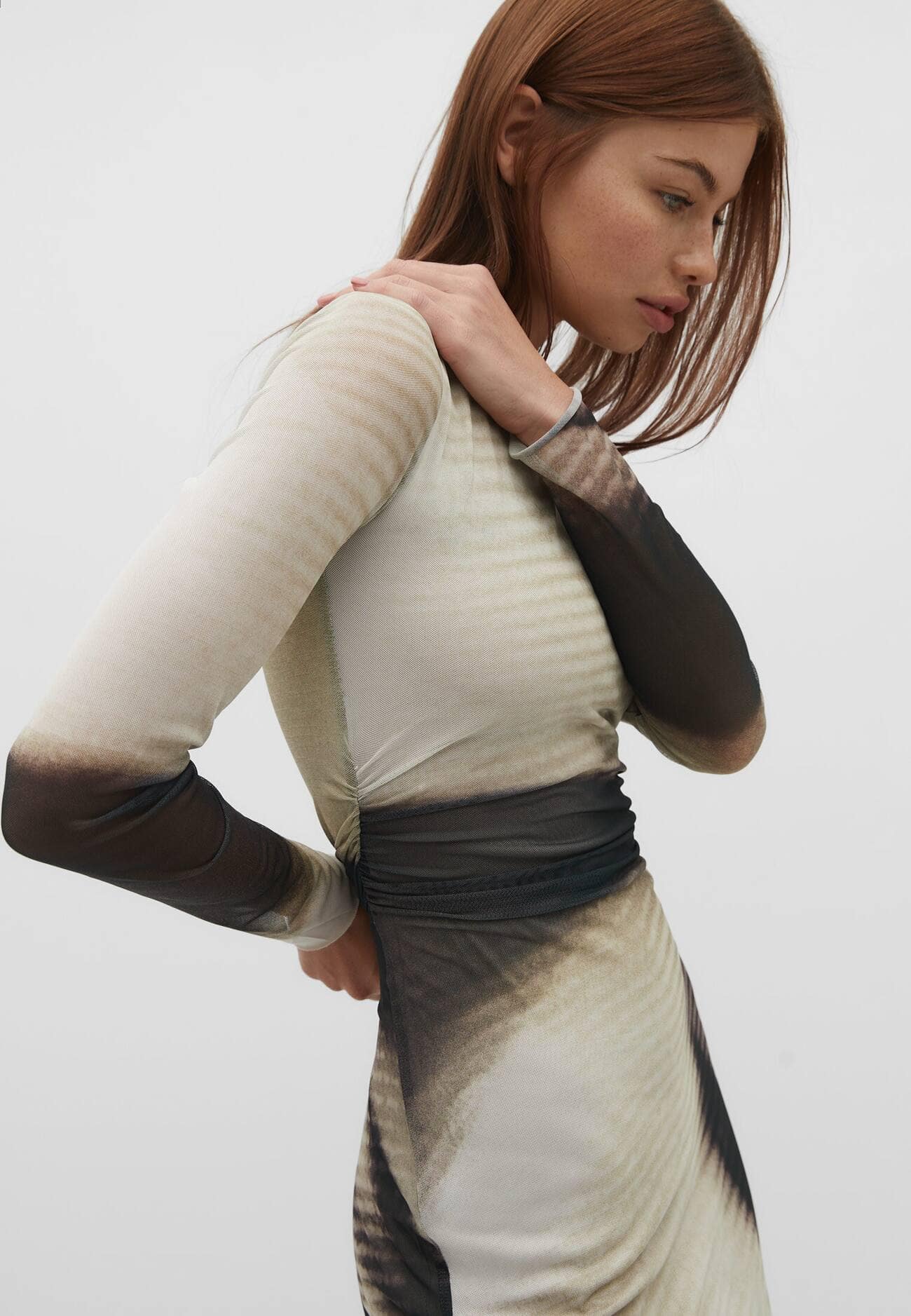 Vestido de tule estampado