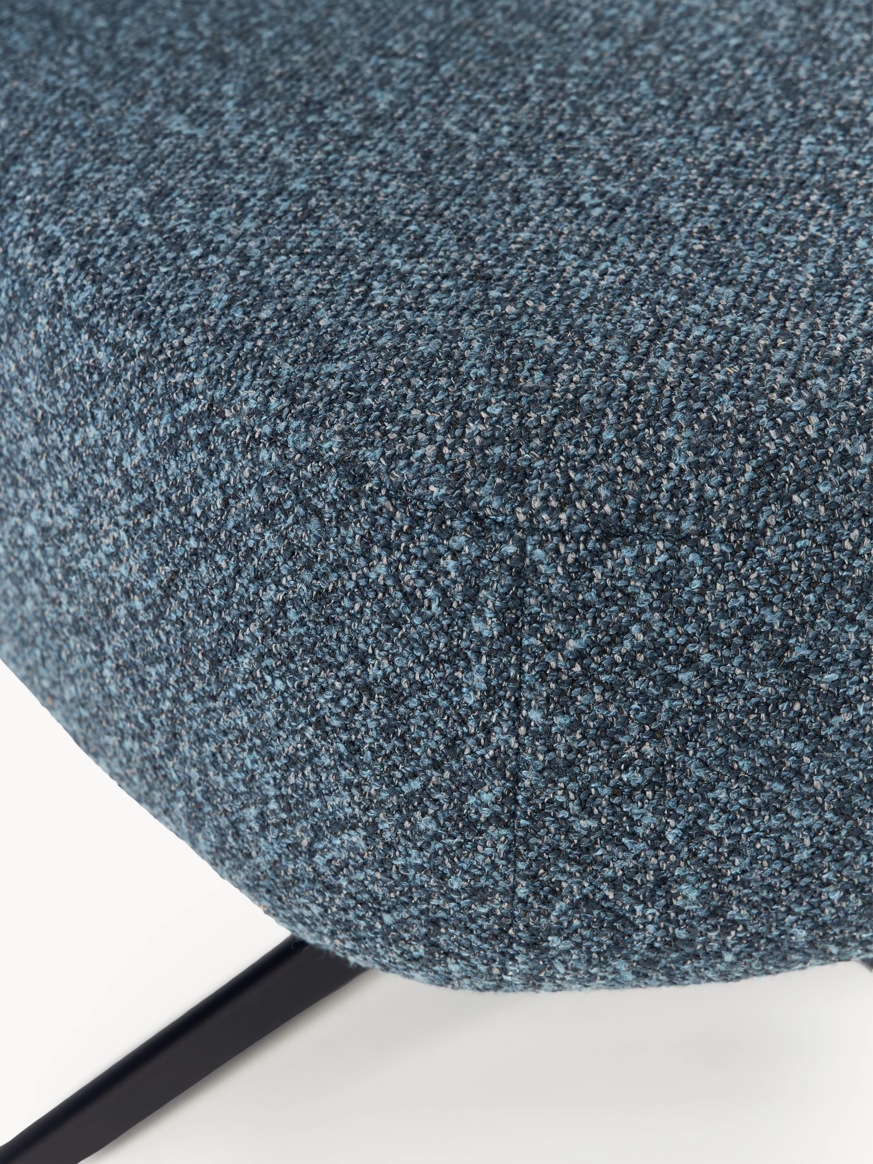 Bouclé draaibare loungefauteuil Ines
