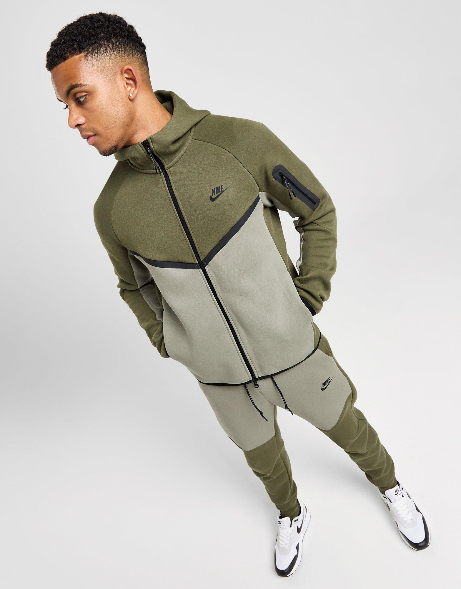 Nike Tech Fleece Full Zip Hoodie