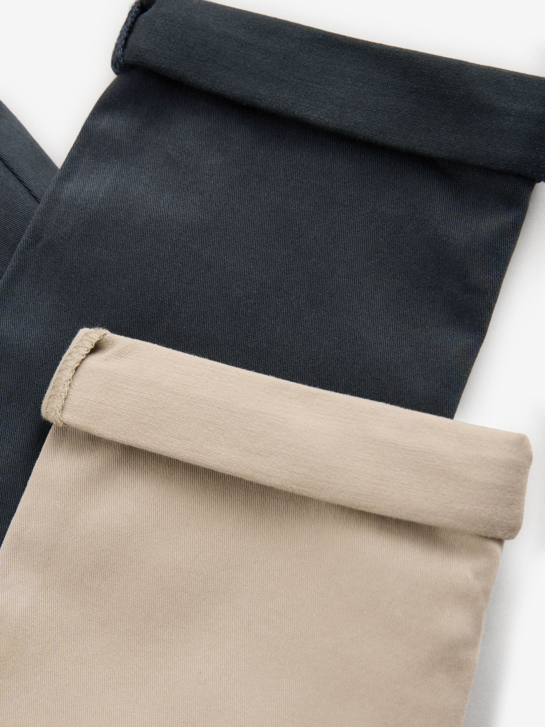 Marineblauw/kiezelkleurig - Verpakking van 2 stretchy chinobroeken (3 mnd-7 jr)