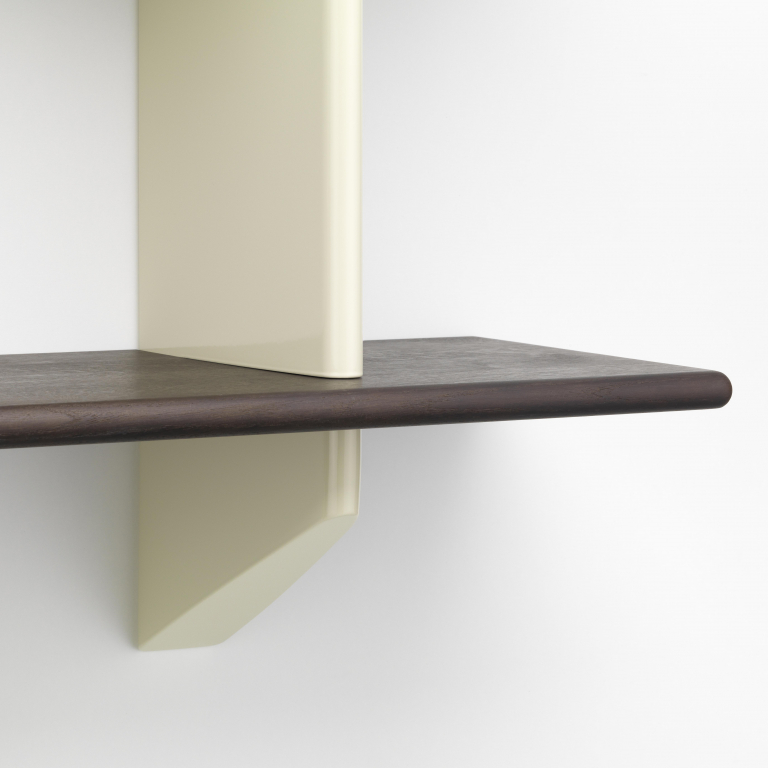 Vitra Rayonnage Mural wandplank donker eiken diepzwart