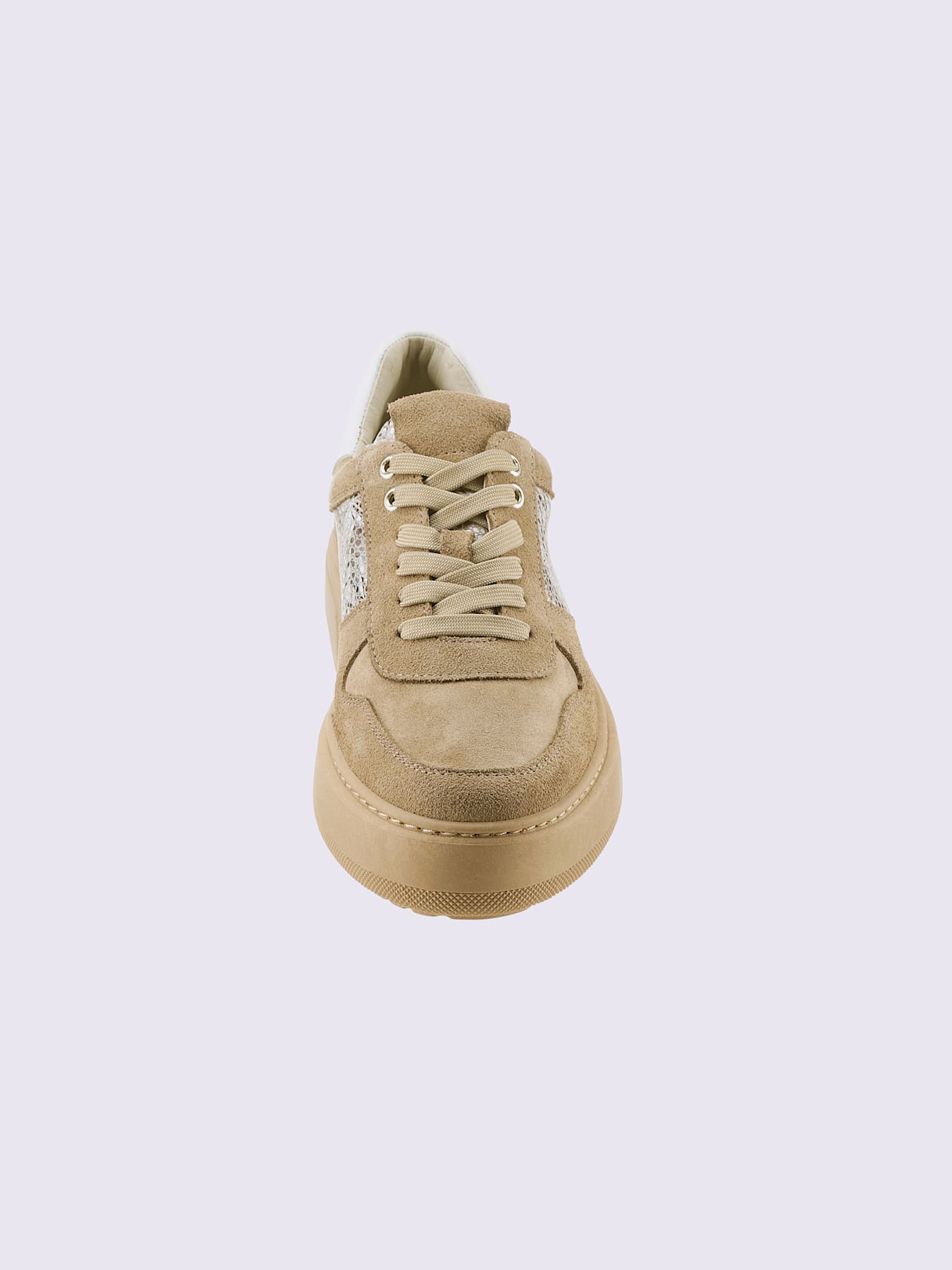 Baskets cuir velours de vache.
