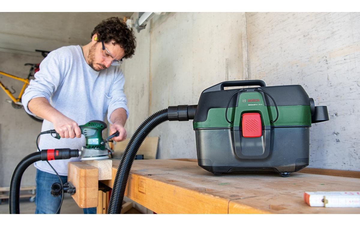 BOSCH Akku-Bodenstaubsauger »AdvancedVac 1«