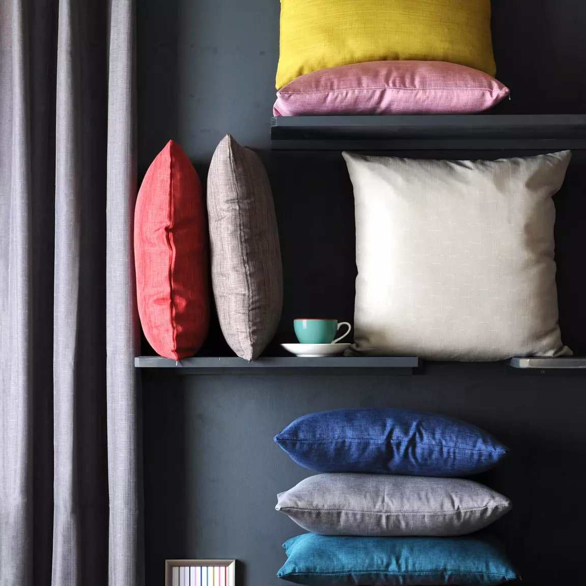 Coussin rectangulaire (30 x 50 cm) Béa Noir