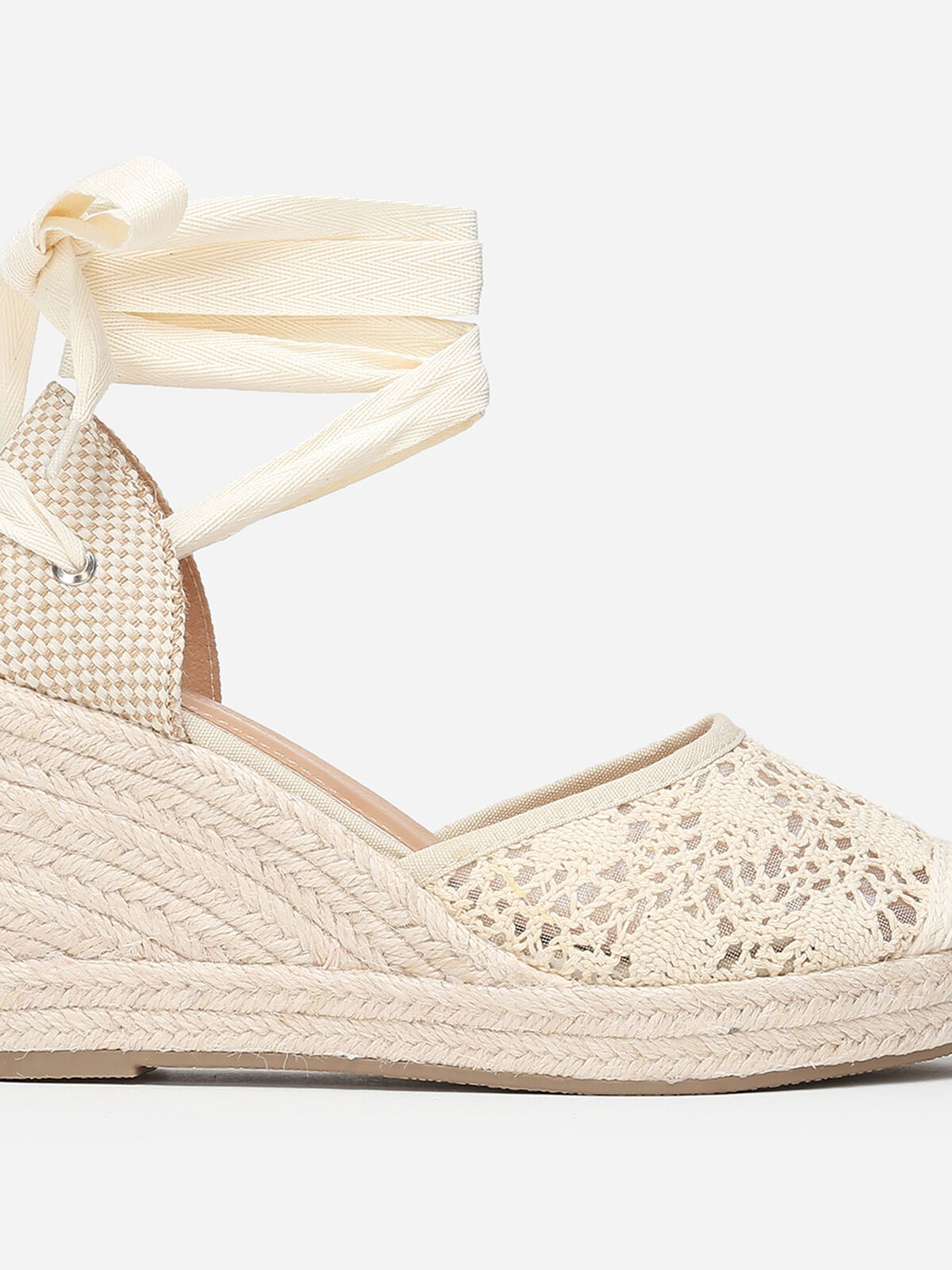 Espadrilles compensées dentelées à nouer- Beige