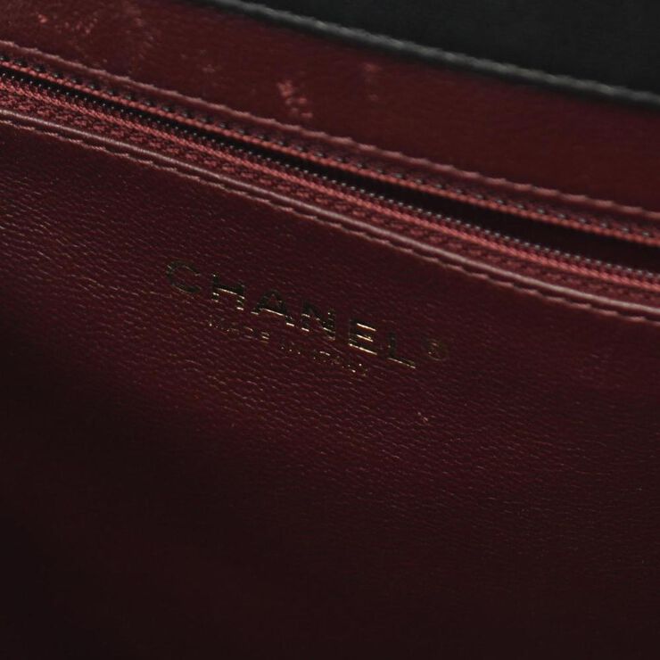 Chanel Vintage Chanel Shoulder Bag Black