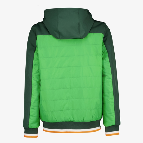 Unsigned kinder zomerjas groen