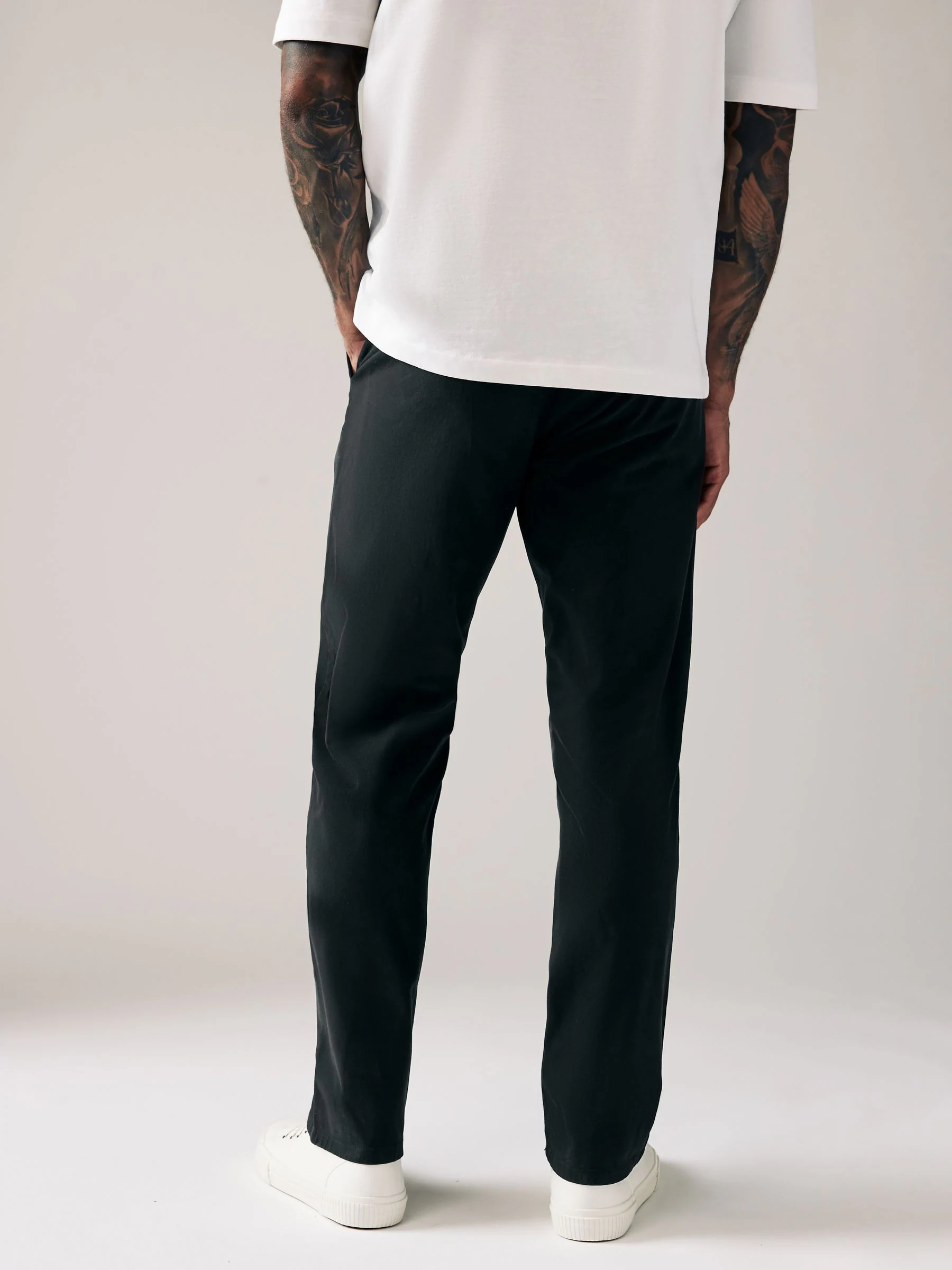 Zwart - Relaxed fit - Stretchy chino