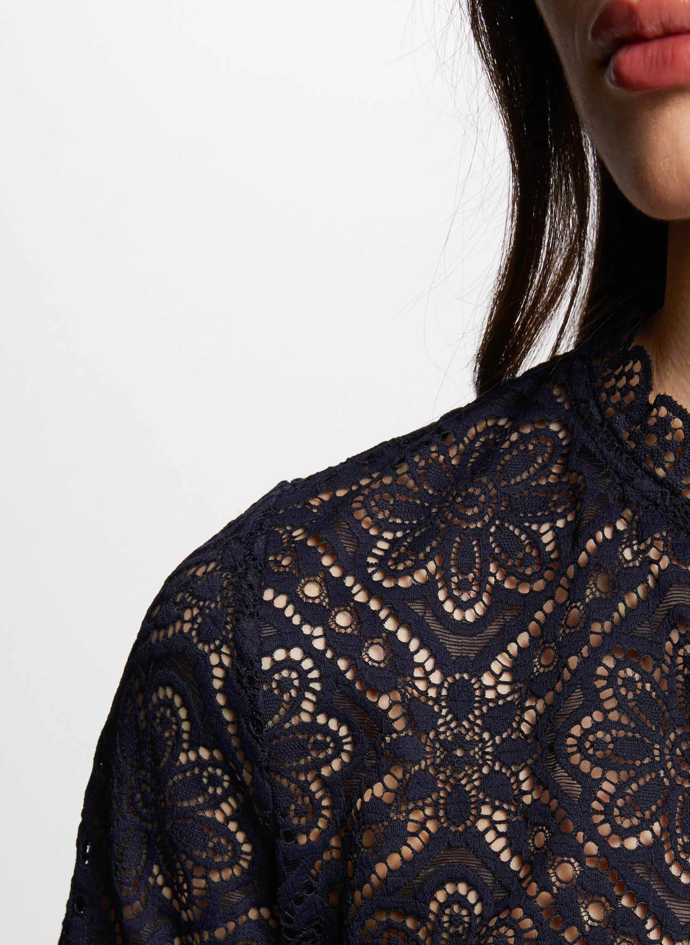 TIMBA - Chemise col victorien droit en dentelle | Bleu