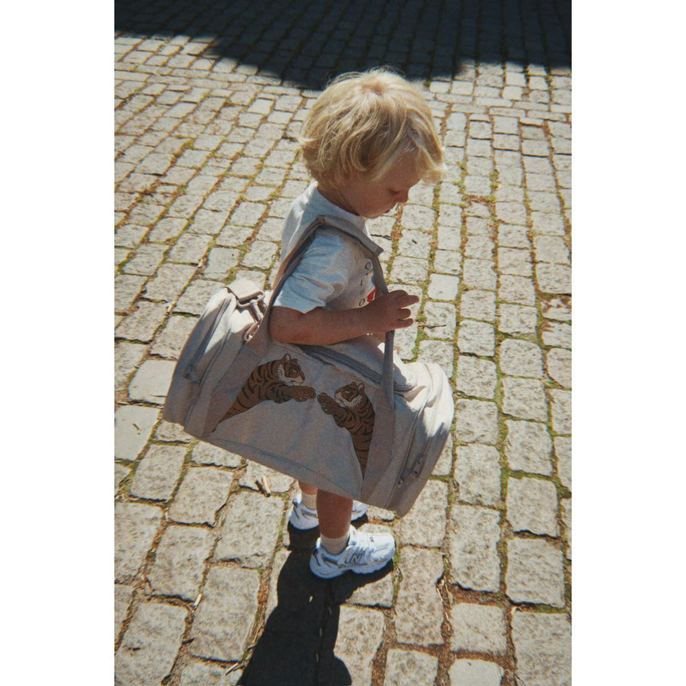 Køb Konges Sløjd Feather Gray Kids Weekend Taske